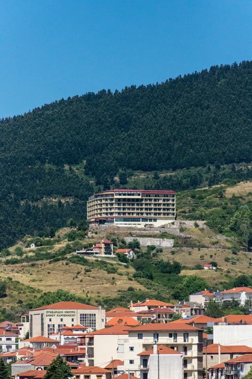 Hotel Lecadin Karpenísion Exterior foto