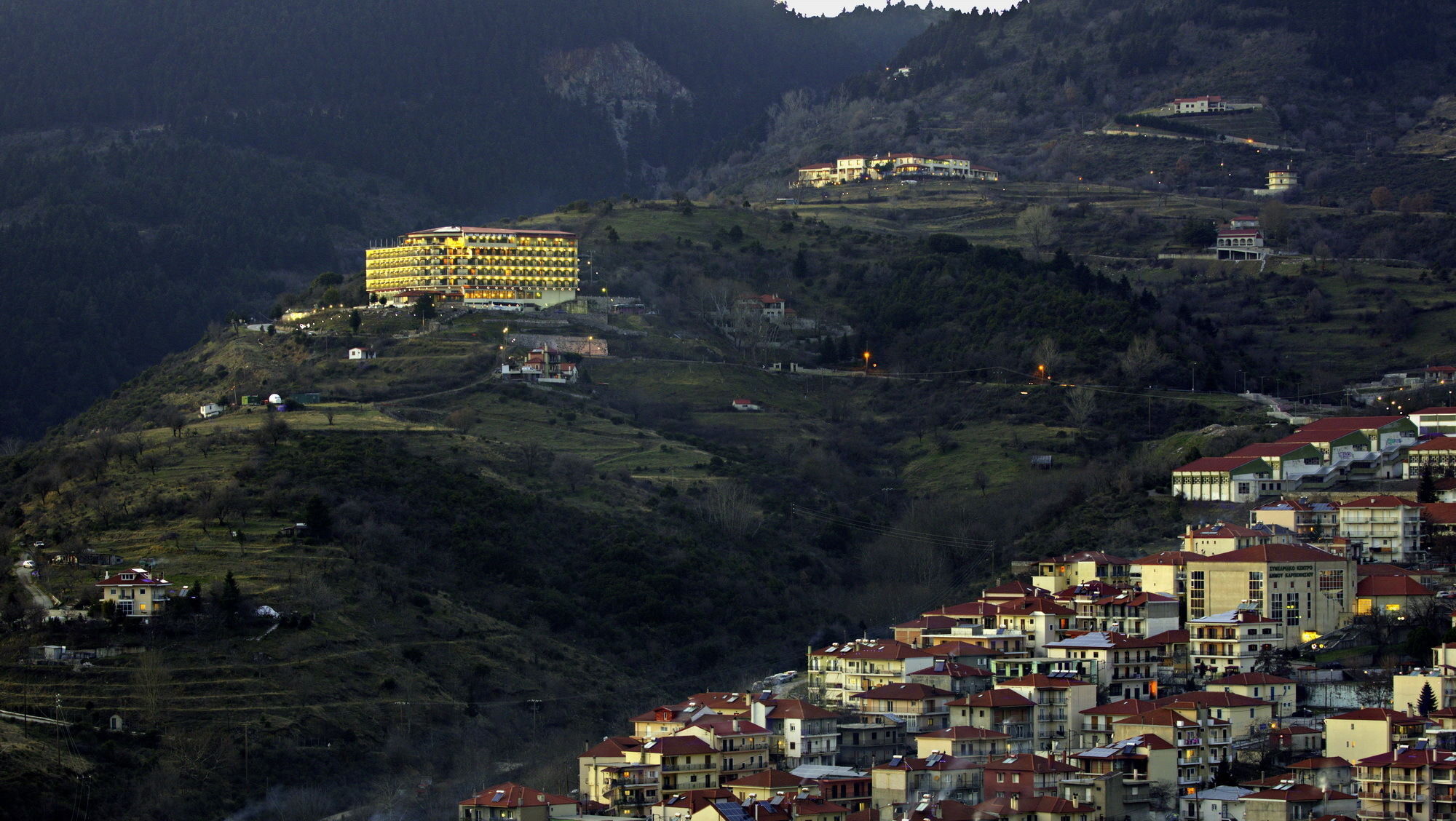 Hotel Lecadin Karpenísion Exterior foto